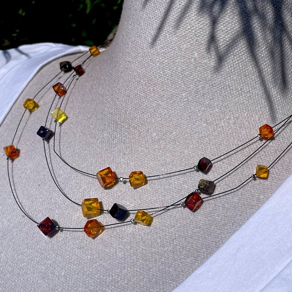 Amber necklace - Picture 3 of 4